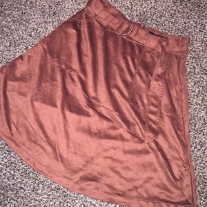Velvet material skirt